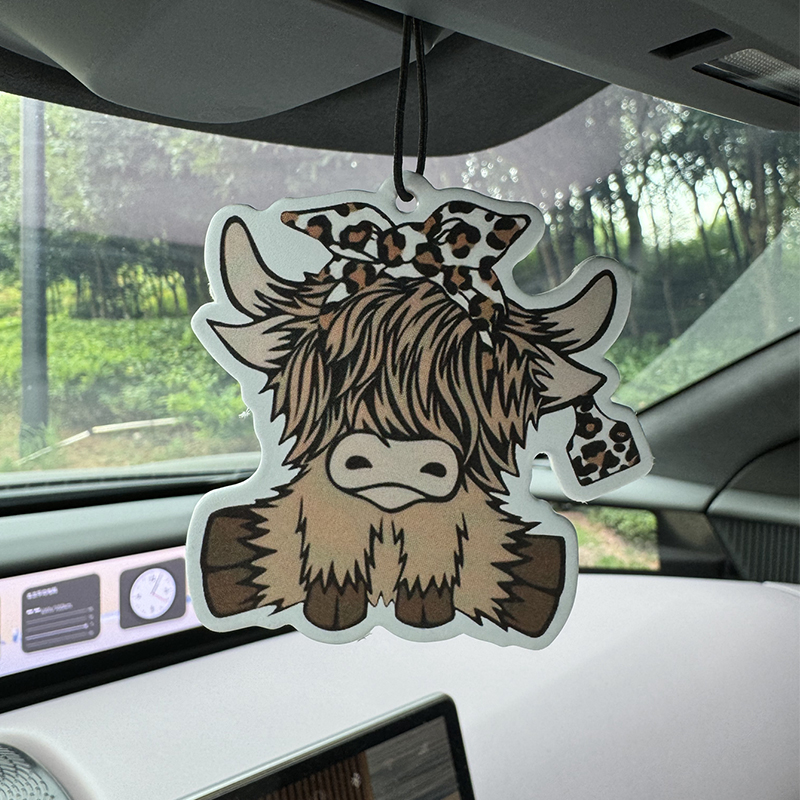 Cartoon Highland Cow Hilton (H - Home Fragrance Jasmine recension och pris
