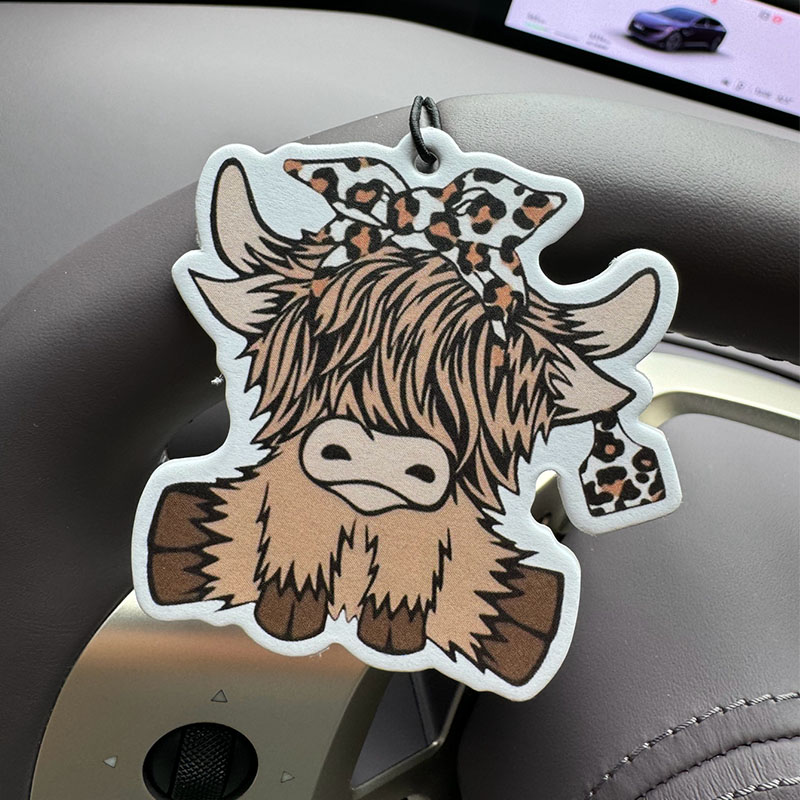 Cartoon Highland Cow Hilton (H - Home Fragrance Jasmine recension och pris